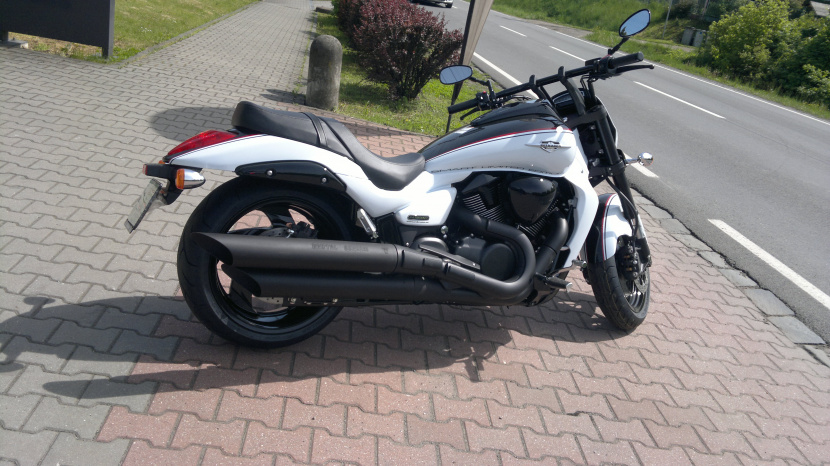 BRUTAL SCREAM 100 S, dĺžka 600 mm – čierne