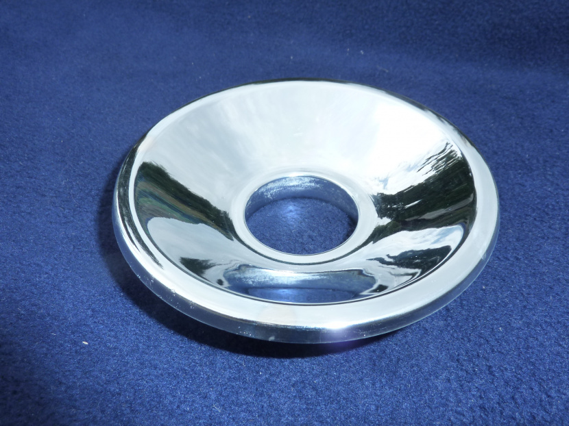 parabola reflektora JAWA 550 pařez - predná strana