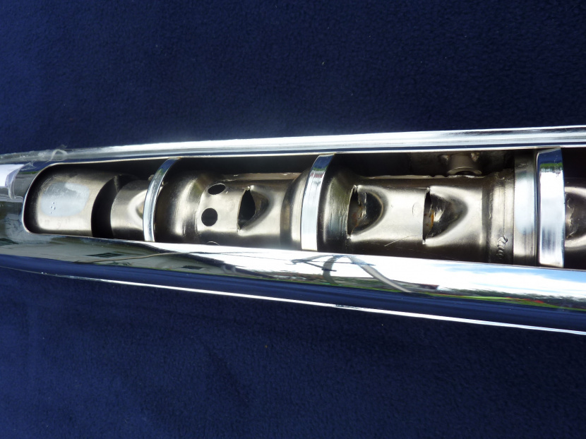 rez výfukom JAWA 90 Roadster