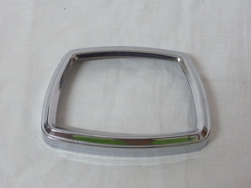 rámik tachometra JAWA 90