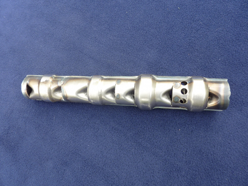 Výfuk ČZ 476, 477, 471, 472 a podobne – predĺžený koniec - detail tlmiacej vložky