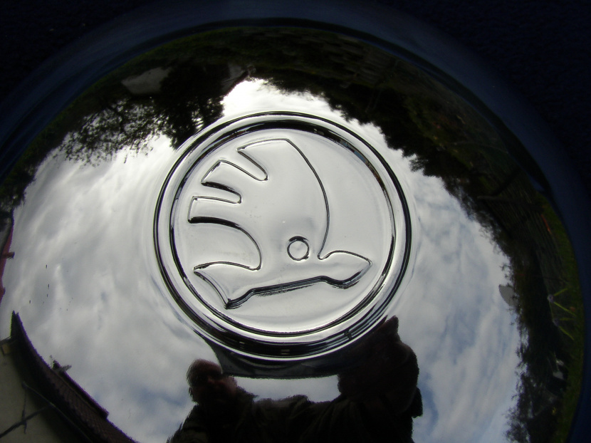 kryt kolesa / poklica ŠKODA POPULÁR