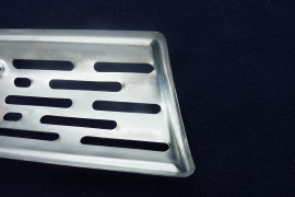 detail krytu výfuku JAWA 90 Trail / Cross proti popáleniu